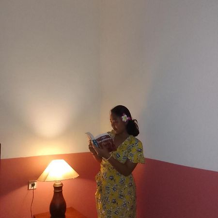 Kputra Homestay Amed Pokoj fotografie