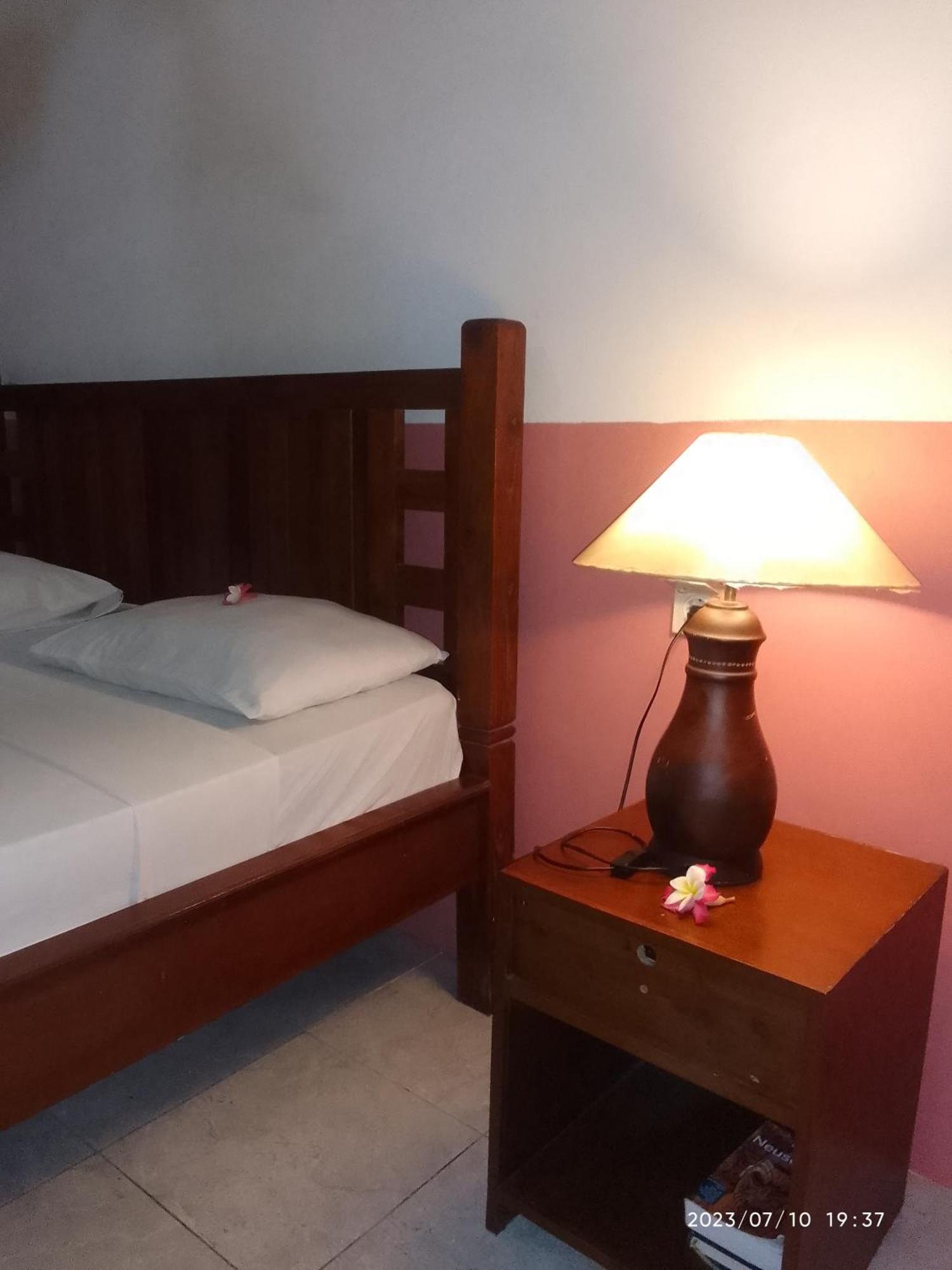 Kputra Homestay Amed Pokoj fotografie