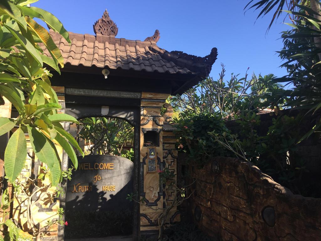 Kputra Homestay Amed Exteriér fotografie