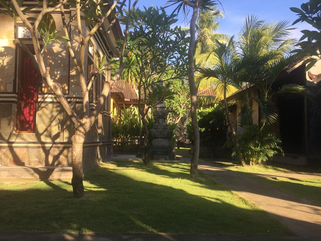 Kputra Homestay Amed Exteriér fotografie